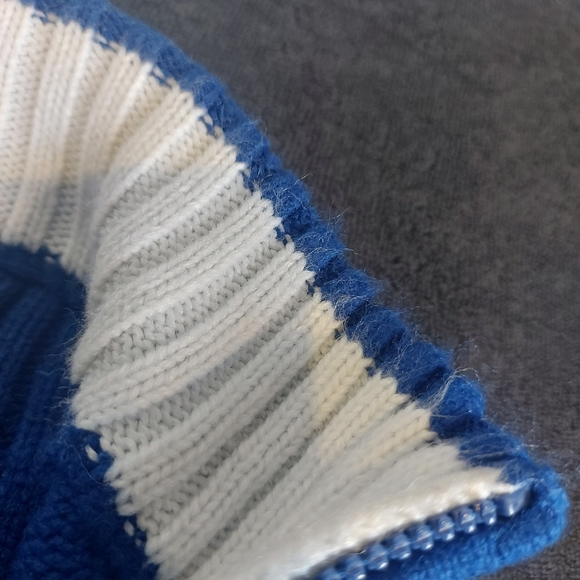 ๐๐XXL NHL Toronto Maple Leafs Heavy Knit Sweater๐๐ - Picture 12 of 16